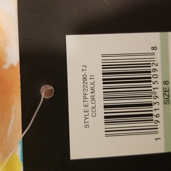 💕ELLEN TRACY💕 One Piece Ruffle Swimsuit ~ Abstract Floral Print 8 NWT - Picture 9 of 12